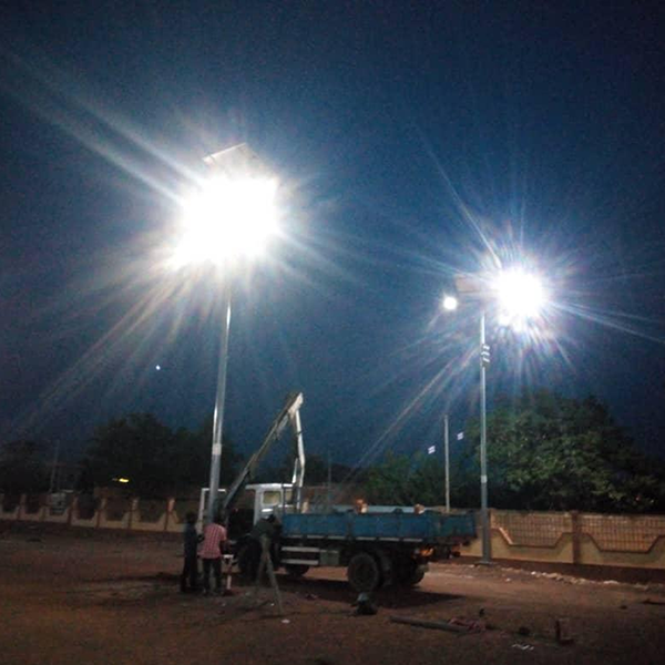 Lampadaire solaire haute performance