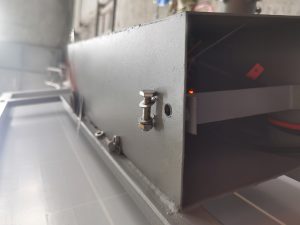 Assemblage de batterie du lampadaire solaire bon prix 1