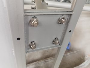 Installation modulaire du lampadaire solaire 1