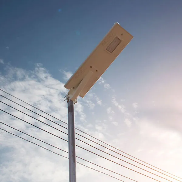 Lampadaire solaire intégré Tout-En-Un