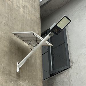 Lampadaire solaire LED avec 150lmW