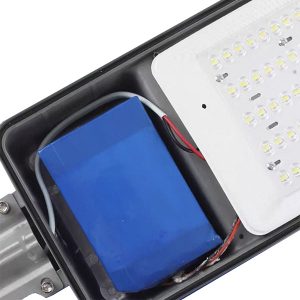 Lampe LED integrant batterie