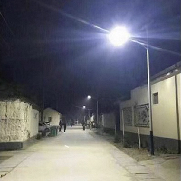Lampadaire solaire tout-en-deux éclairage public